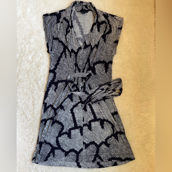 French Connection Dresses & Skirts - French Connection Navy and White Dress